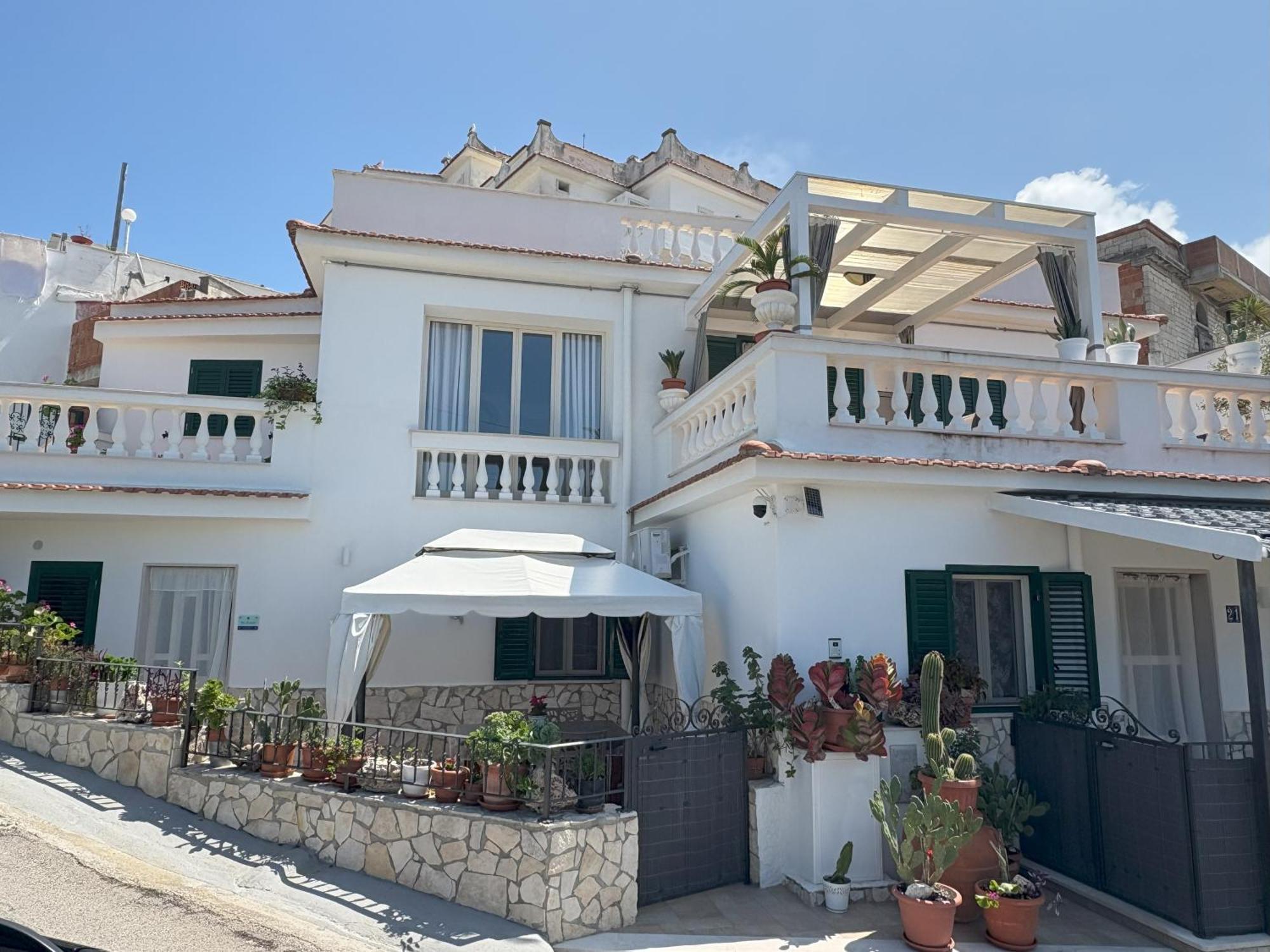 Sunderville Superior Peschici Εξωτερικό φωτογραφία