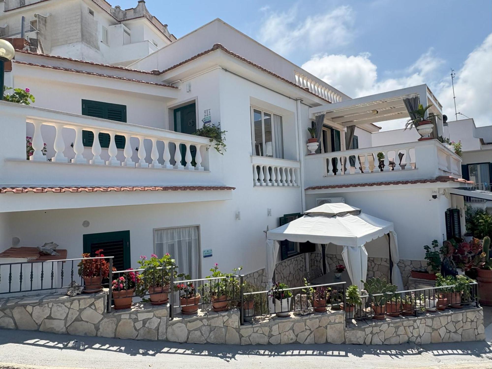 Sunderville Superior Peschici Εξωτερικό φωτογραφία